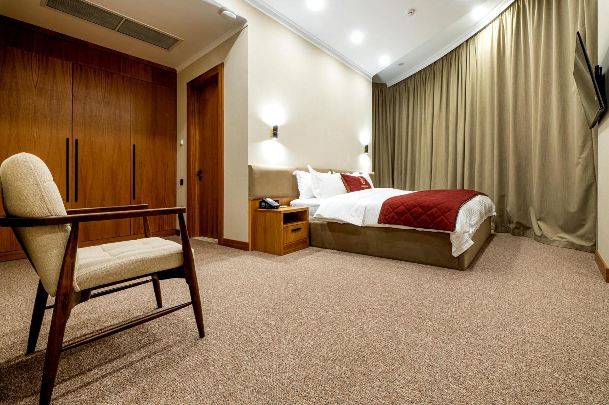 Mardan Hotel Schymkent Exterior foto