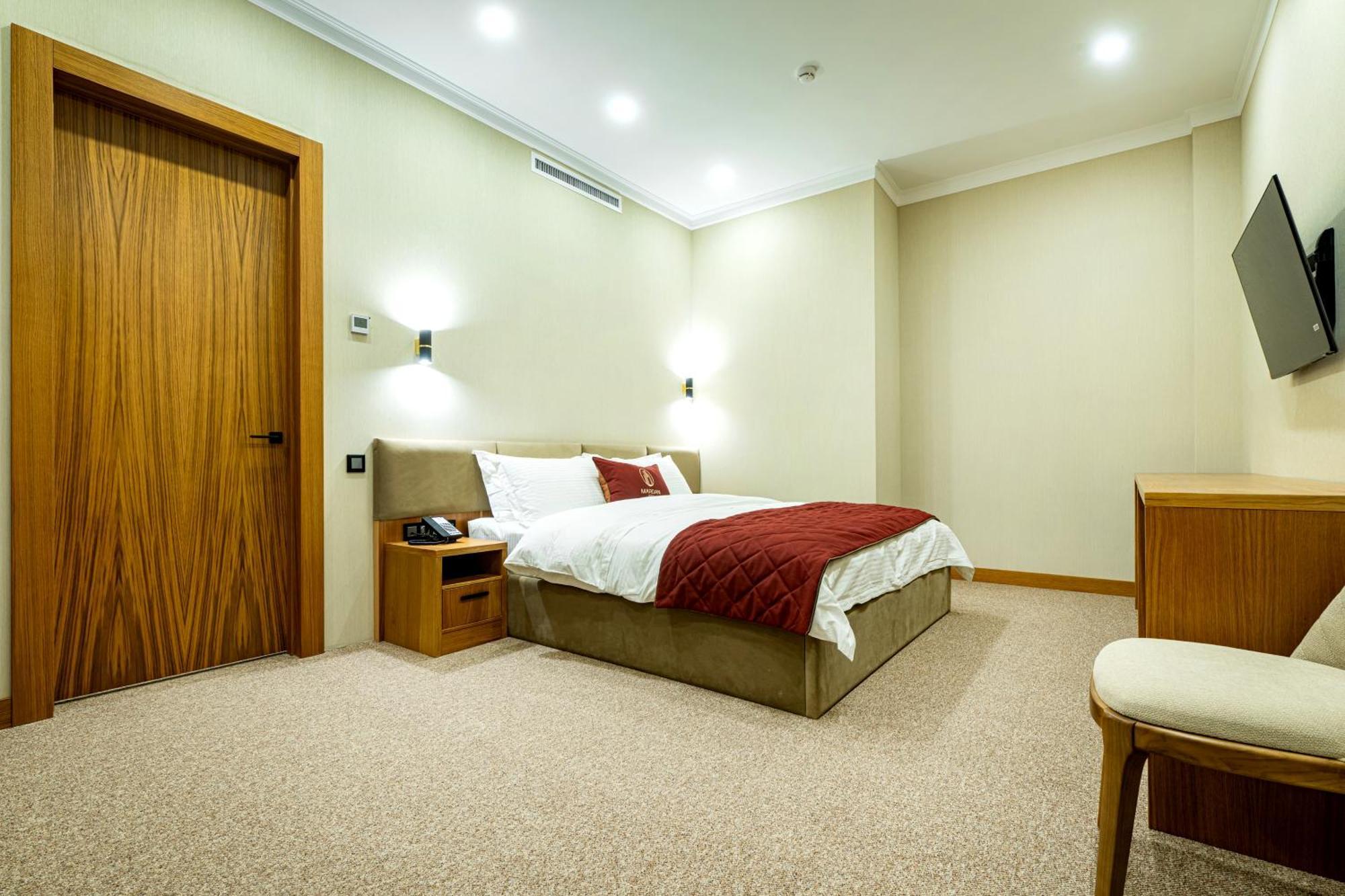 Mardan Hotel Schymkent Exterior foto